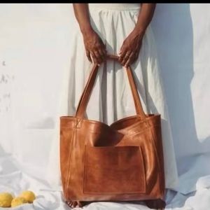 Large tote